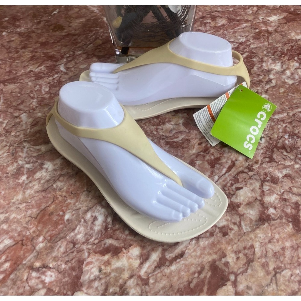 NWT Crocs Sexi Serena Women's T-Strap Oyster Flip Flop Thong Sandals Size 8